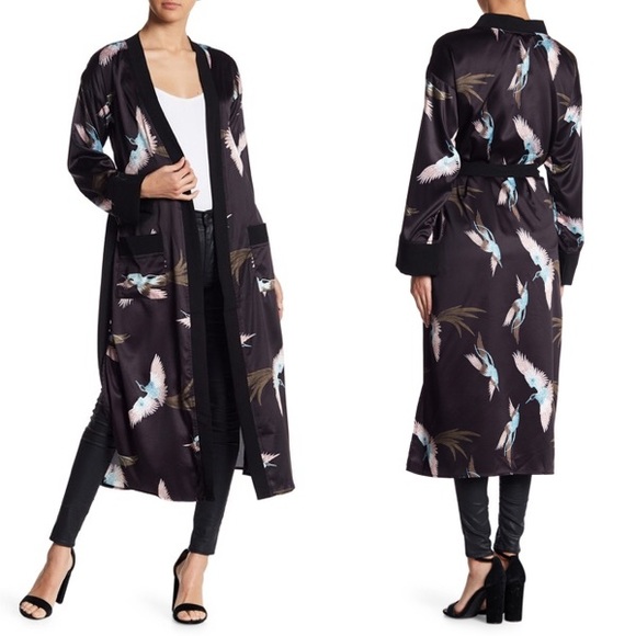 On Twelfth Jackets & Blazers - NWOT On Twelfth Crane Print Kimono Duster